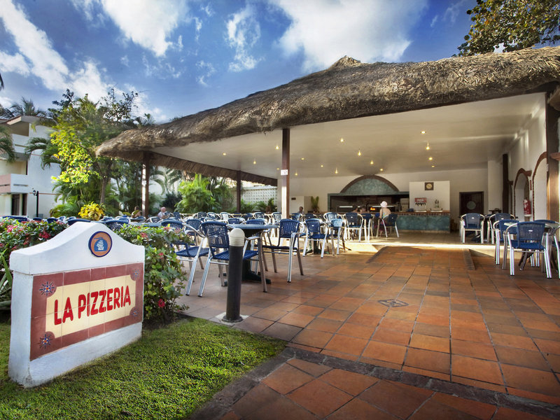 Viva Dominicus Beach by Wyndham 17