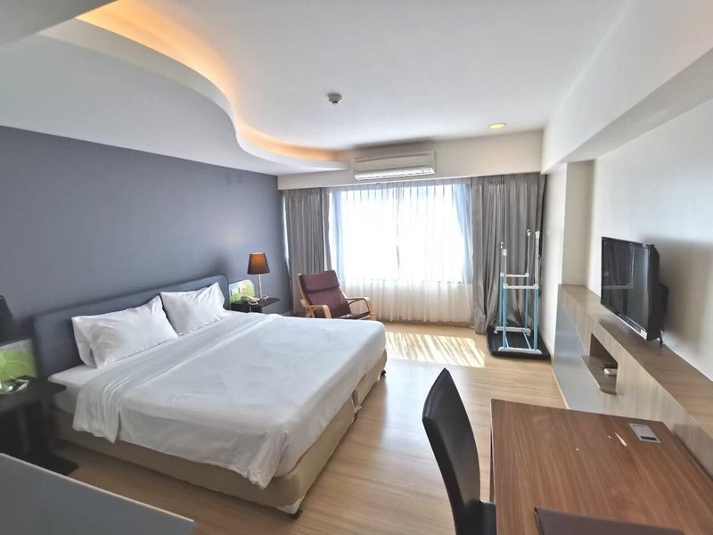 Grand Tower Inn Sathorn 21