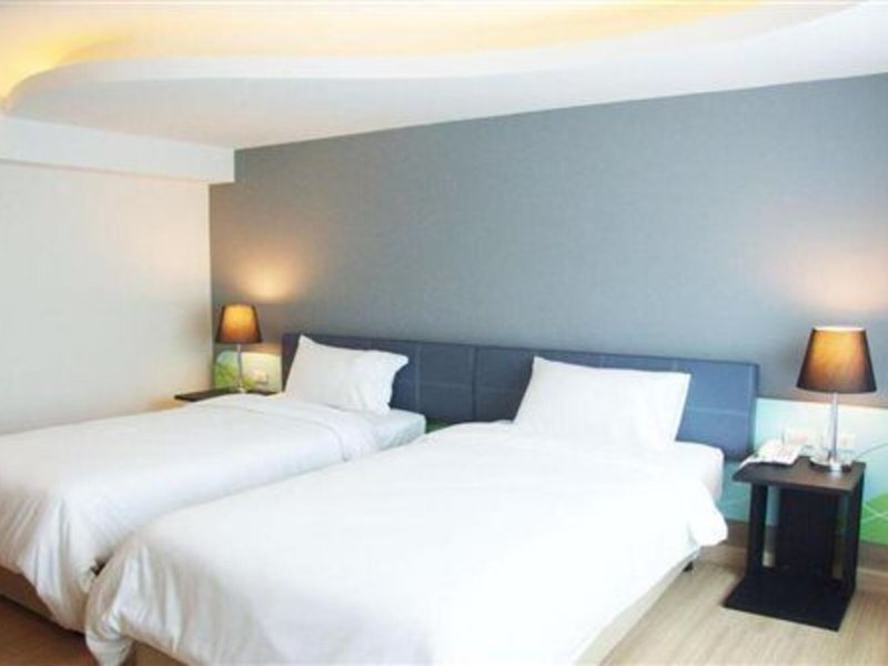 Grand Tower Inn Sathorn 26