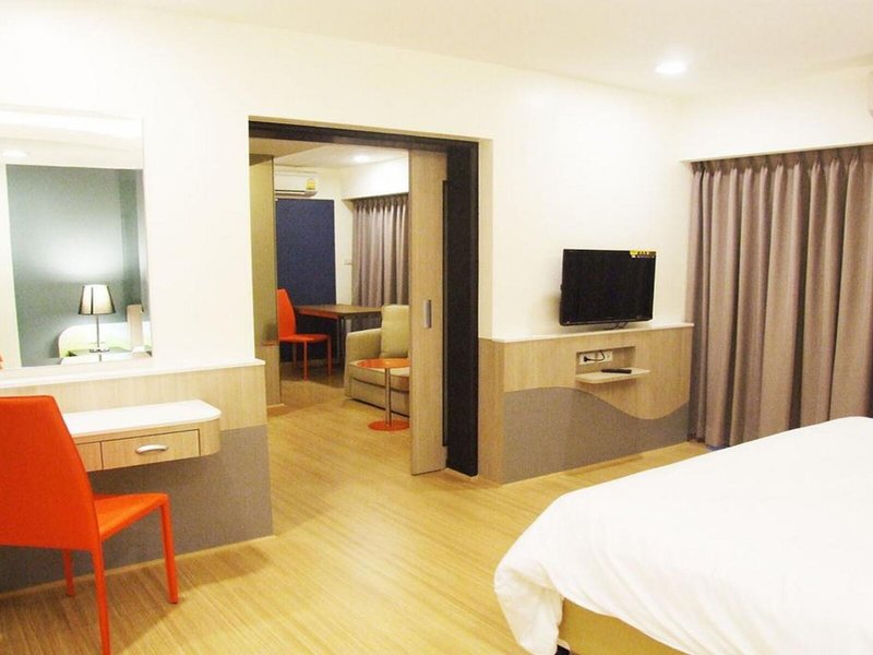 Grand Tower Inn Sathorn 27