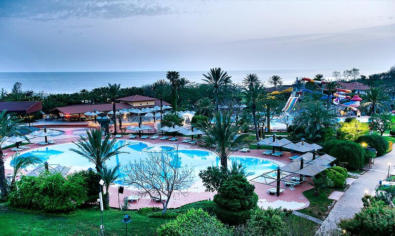 Belconti Resort 67 - Outdoor Pool