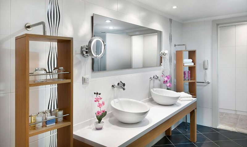 Belconti Resort 128 - Bathroom Example