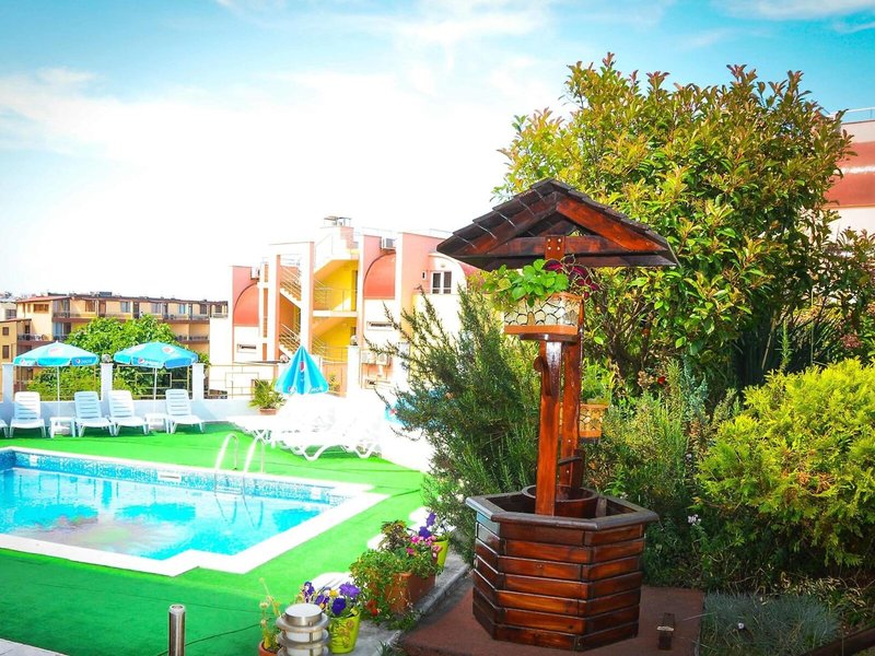 Hotel Apolis 8