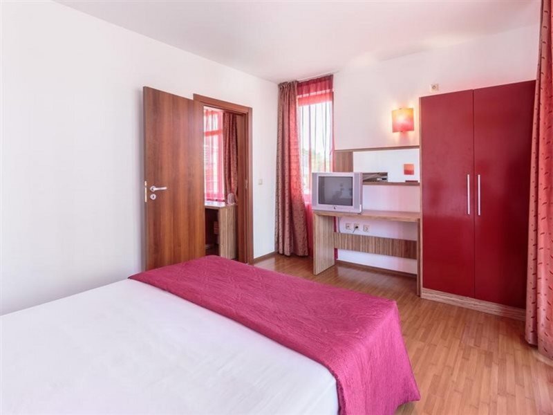 Hotel Apolis 30