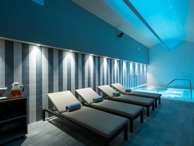 Catalonia Plaza Catalunya 7