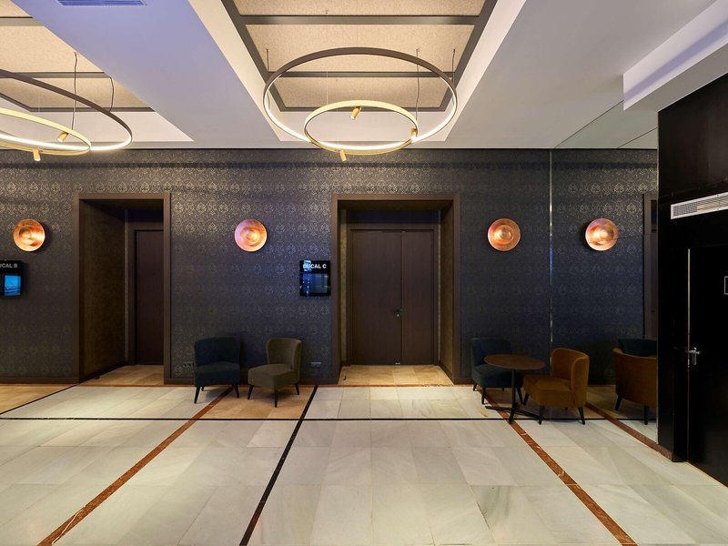 Catalonia Plaza Catalunya 21