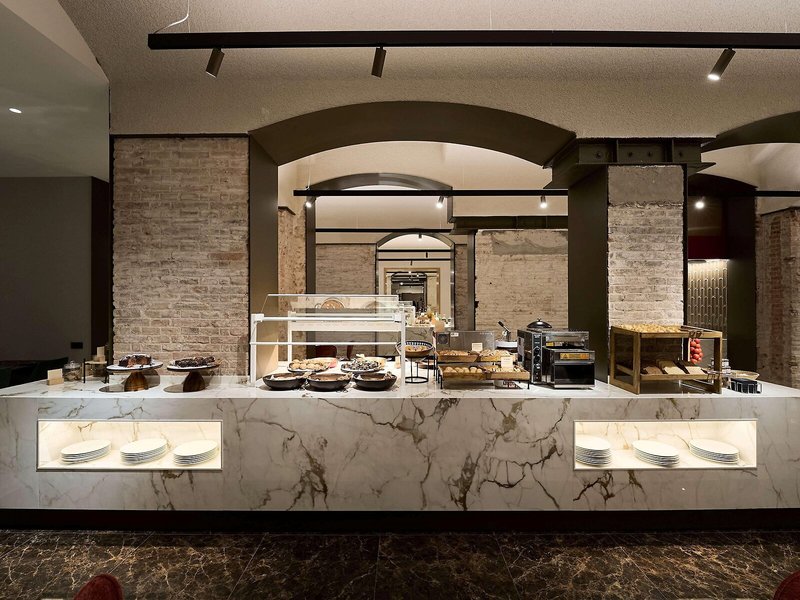 Catalonia Plaza Catalunya 28