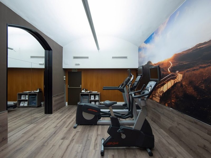 Catalonia Plaza Catalunya 36