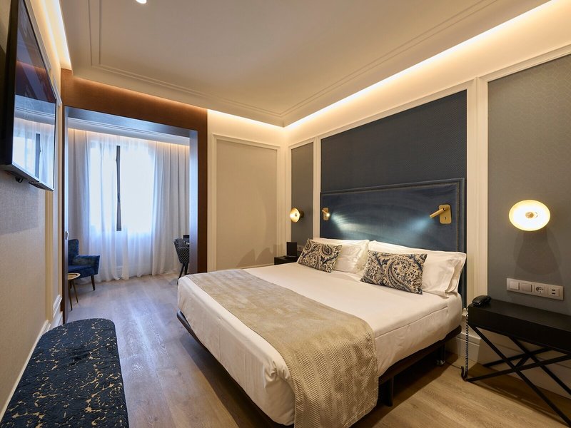 Catalonia Plaza Catalunya 41