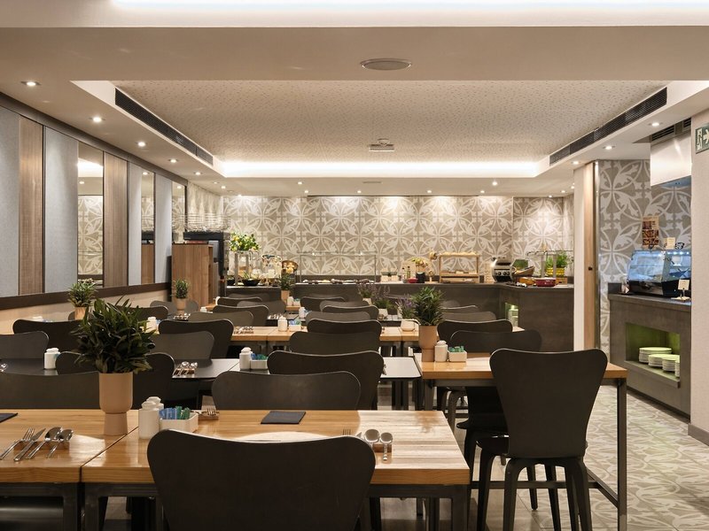 Catalonia Park Güell 20