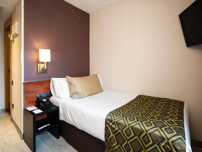 Catalonia Park Putxet 44 - Room Example