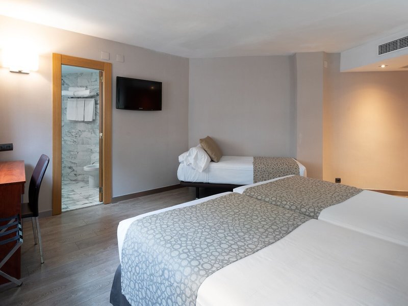 Catalonia Park Putxet 48 - Room Example