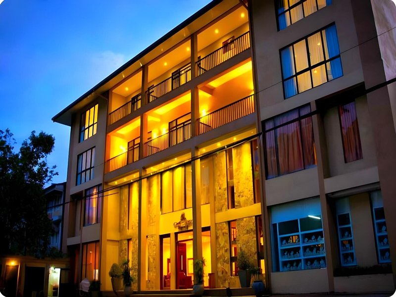 Oak Ray Regency Hotel 1