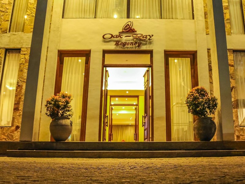 Oak Ray Regency Hotel 16