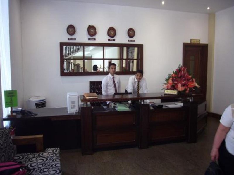 Oak Ray Regency Hotel 17
