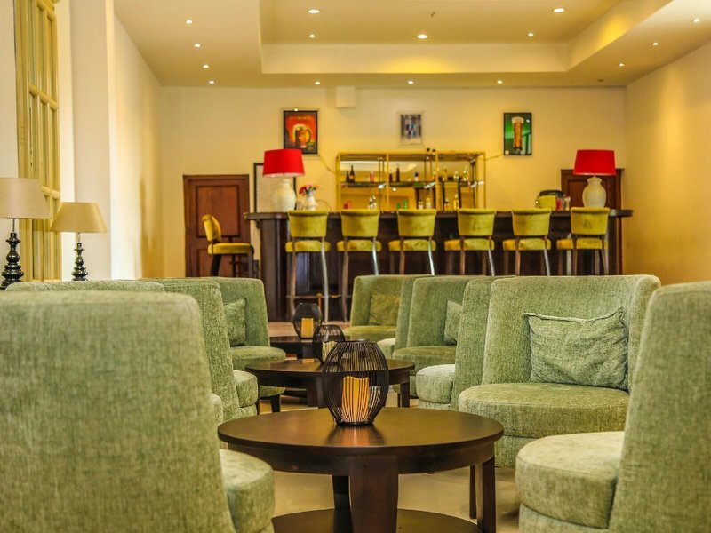 Oak Ray Regency Hotel 22