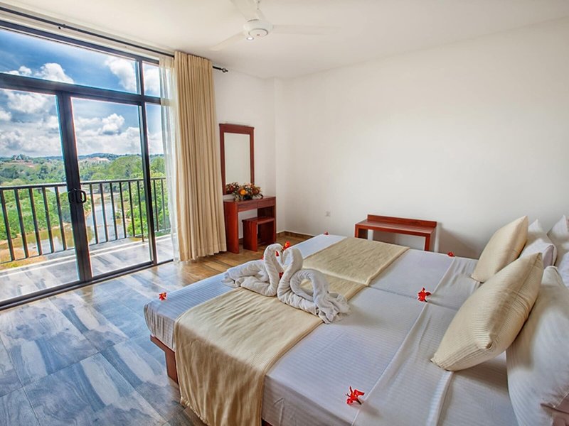 Oak Ray Regency Hotel 24