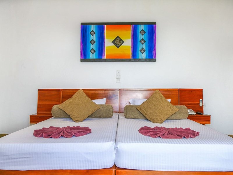 Oak Ray Regency Hotel 33