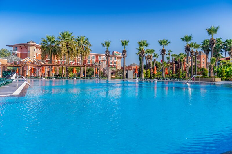 Club Mega Saray 5