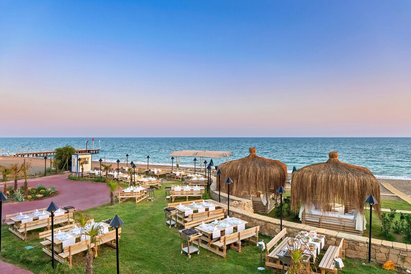 Club Mega Saray 7