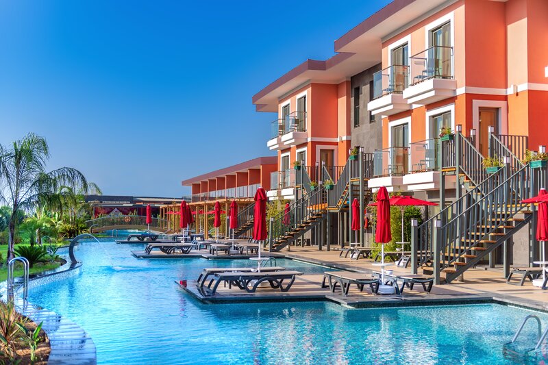 Club Mega Saray 17