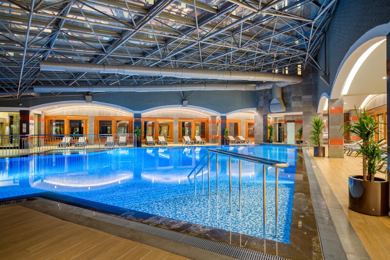 Club Mega Saray 35