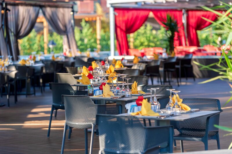 Club Mega Saray 198