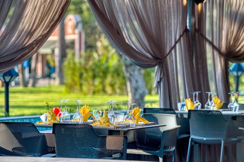 Club Mega Saray 200