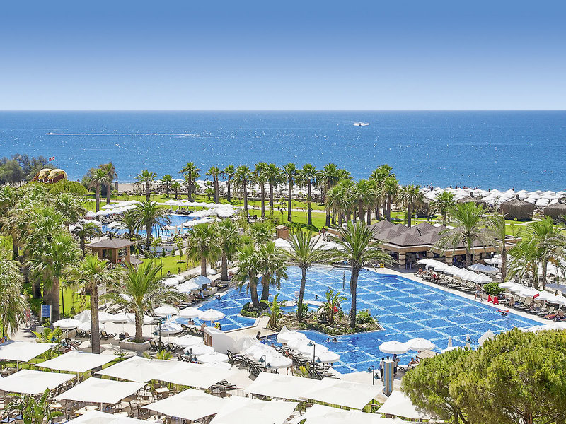 Crystal Tat Beach Golf Resort & Spa 4