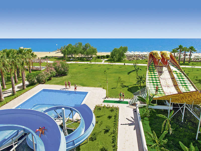 Crystal Tat Beach Golf Resort & Spa 7