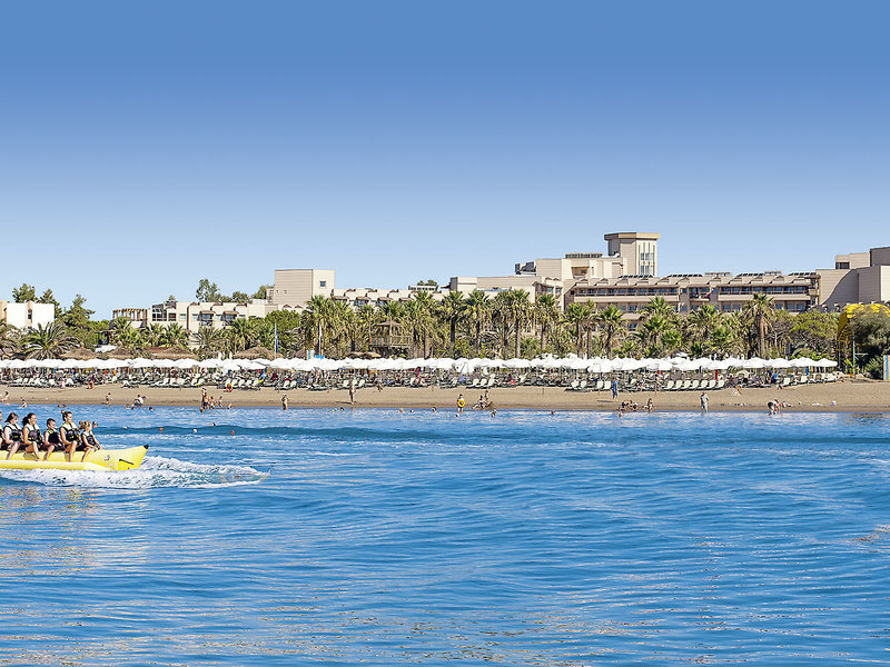 Crystal Tat Beach Golf Resort & Spa 8