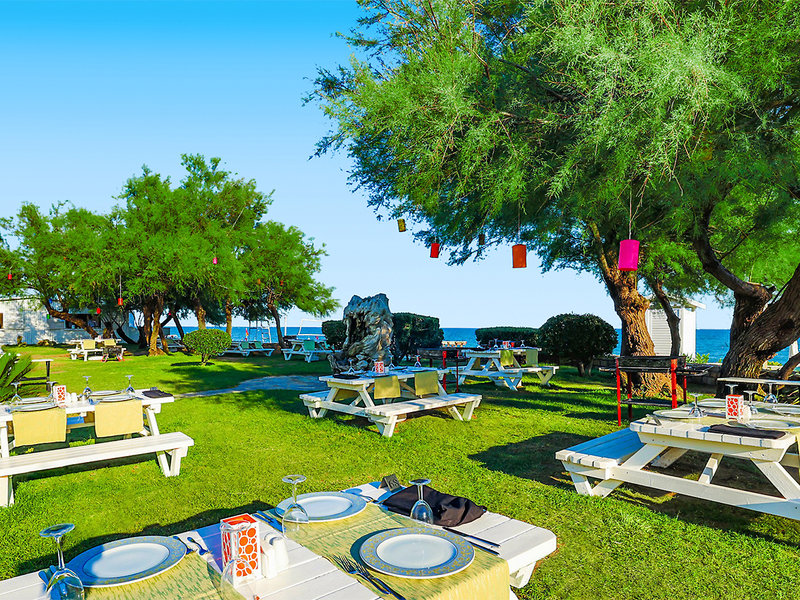 Crystal Tat Beach Golf Resort & Spa 13