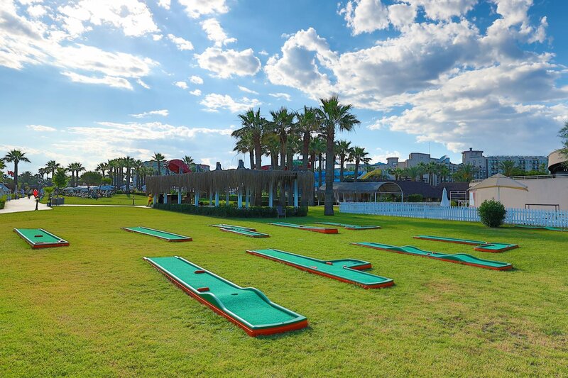 Crystal Tat Beach Golf Resort & Spa 32