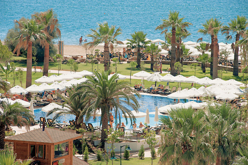 Crystal Tat Beach Golf Resort & Spa 7