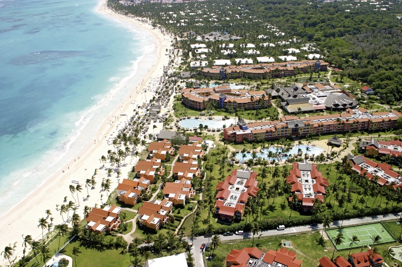 Tropical Princess Beach Resort & Spa 1