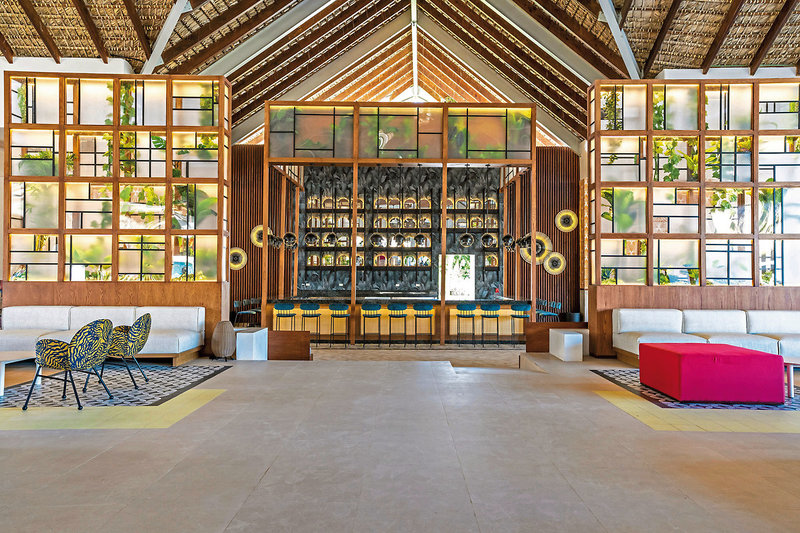 Tropical Princess Beach Resort & Spa 14