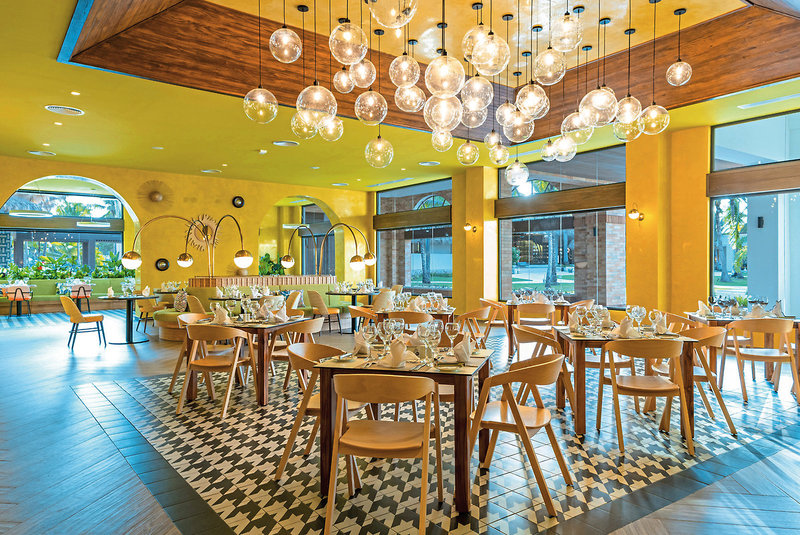 Tropical Princess Beach Resort & Spa 20