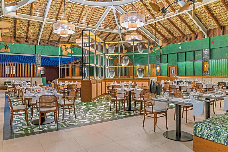 Tropical Princess Beach Resort & Spa 22