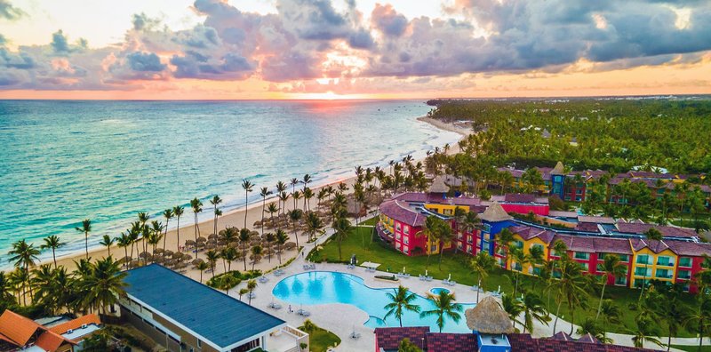 Tropical Deluxe Princess 1