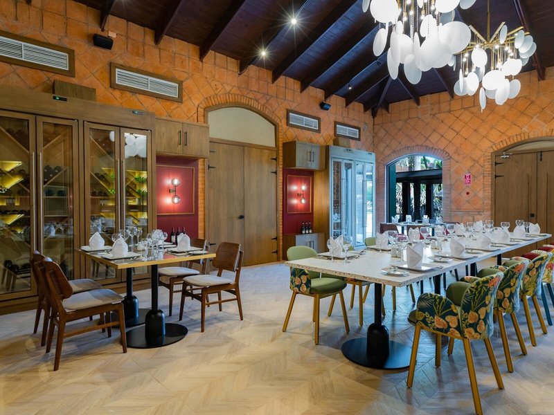 Tropical Princess Beach Resort & Spa 21