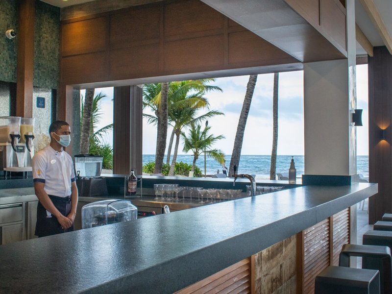 Tropical Princess Beach Resort & Spa 26