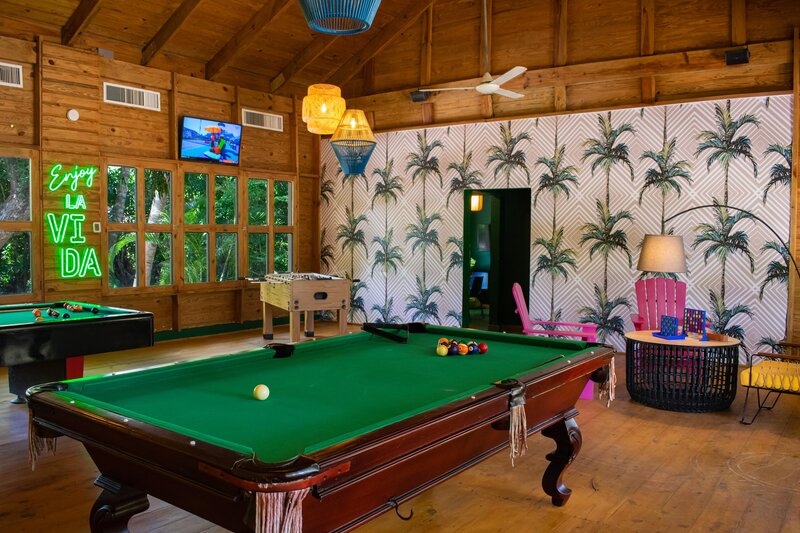 Tropical Princess Beach Resort & Spa 52