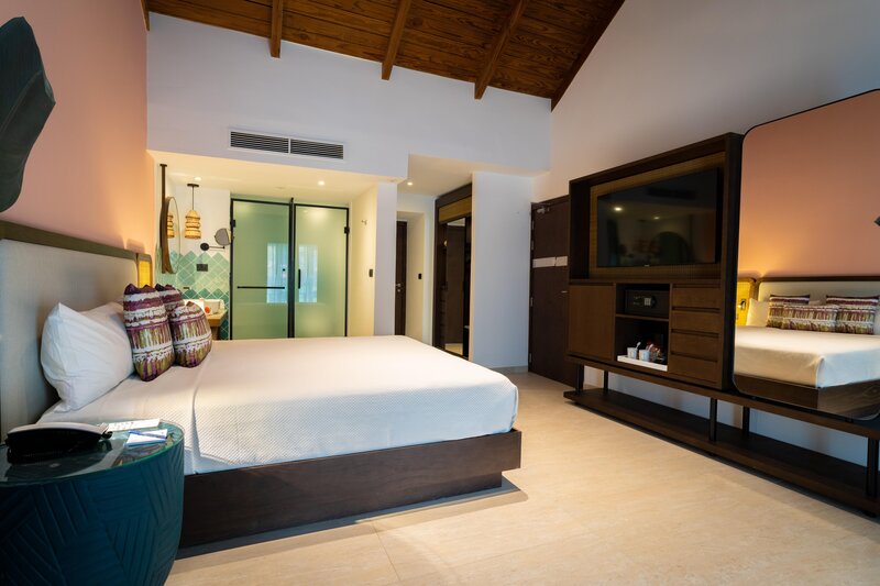 Tropical Princess Beach Resort & Spa 58