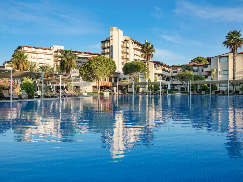 Bellis Deluxe Hotel 8