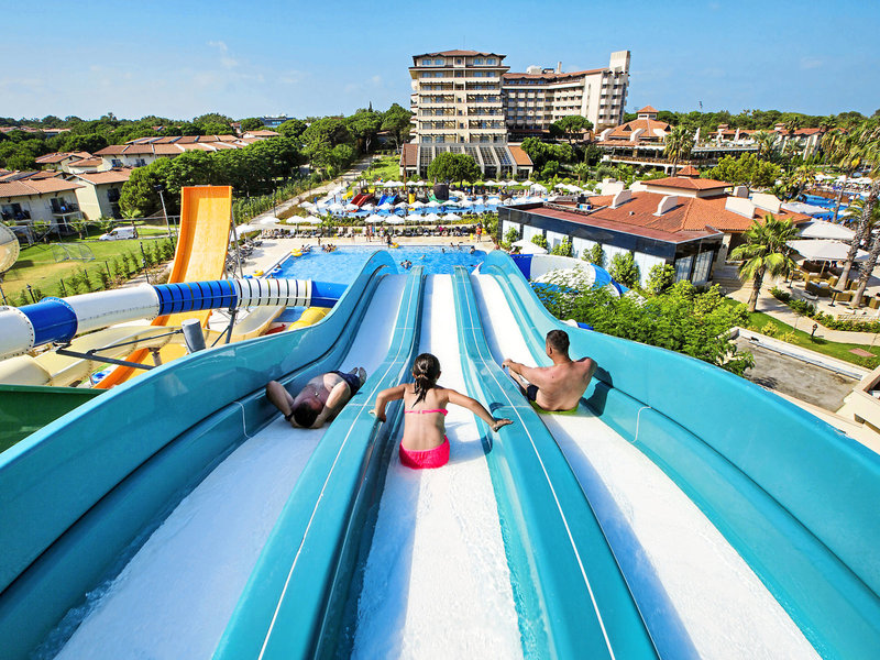 Bellis Deluxe Hotel 13