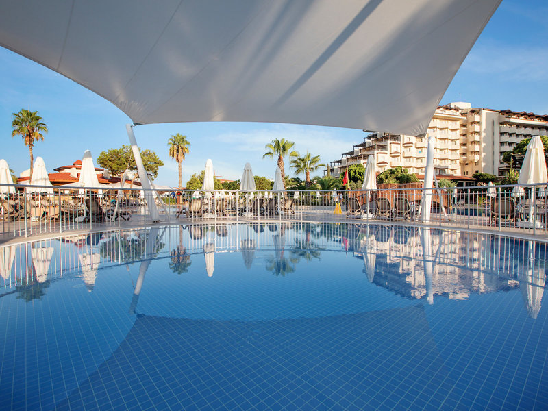 Bellis Deluxe Hotel 16