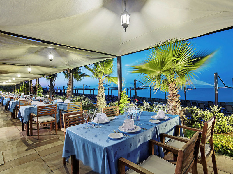 Bellis Deluxe Hotel 23