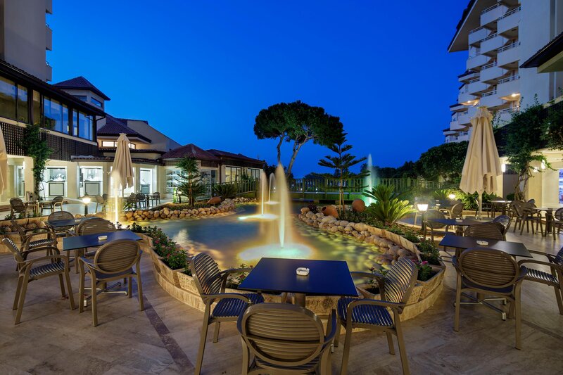 Bellis Deluxe Hotel 10