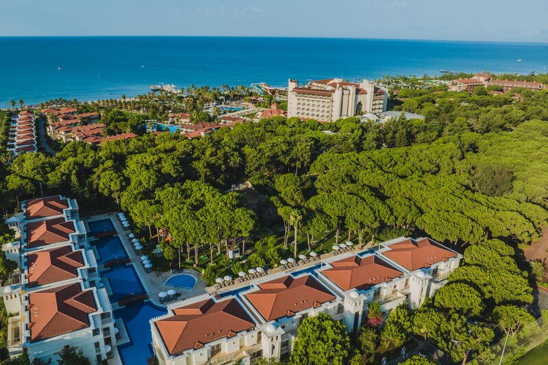 Bellis Deluxe Hotel 11