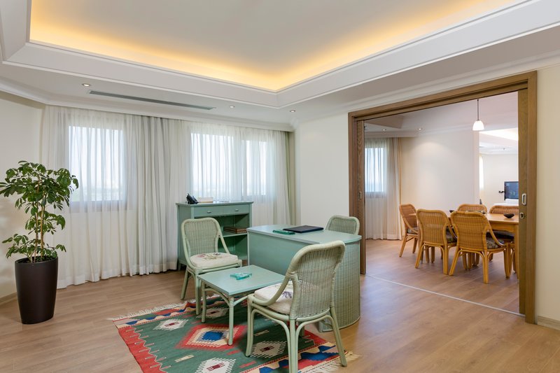 Xanadu Resort 104